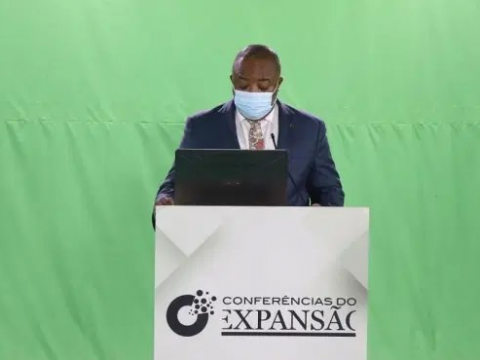 Industrialização de Angola apontada como o desafio da década